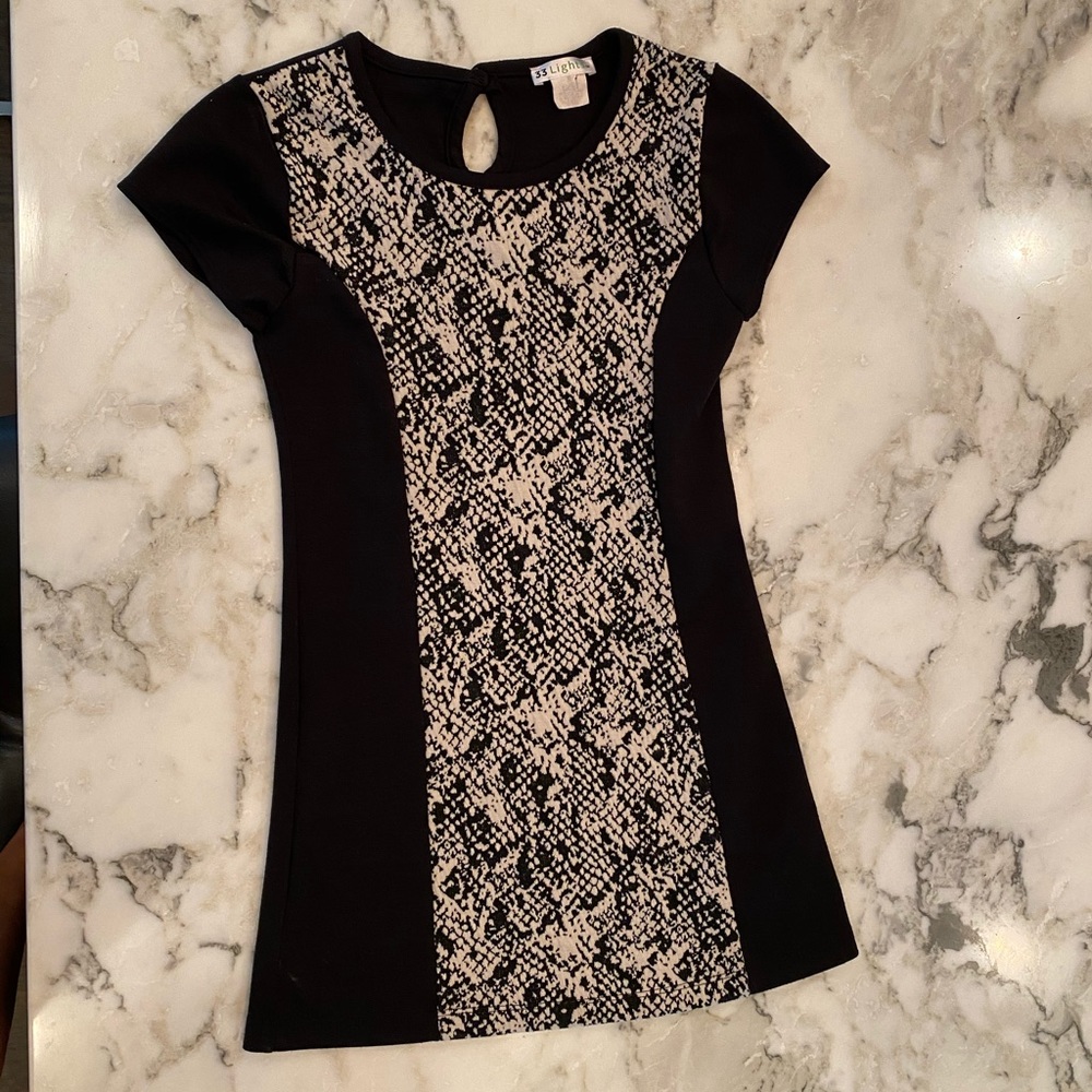 Girls black textured dress M (Nordstrom)